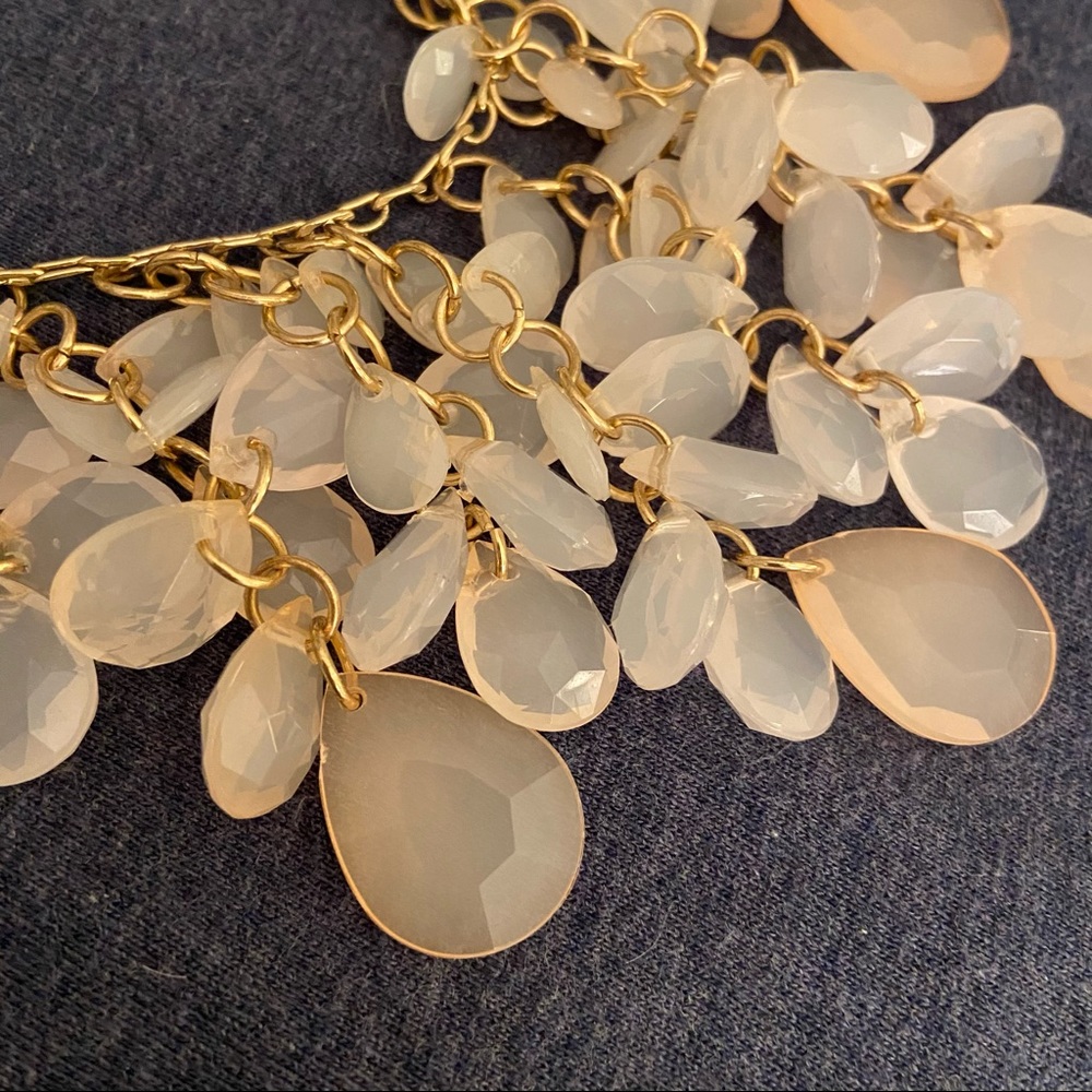 Light pink statement necklace